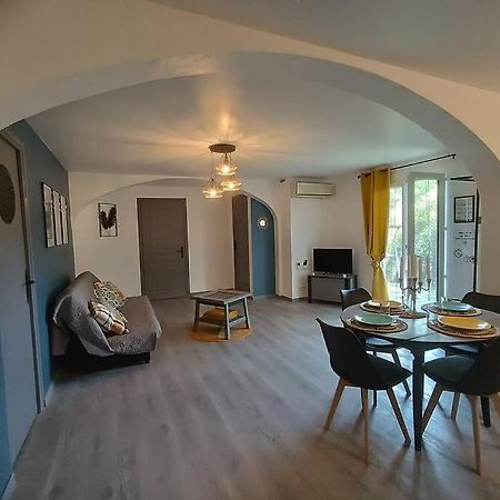 Appart Familial Avec Exterieur 65M2 Apartman Seillans Kültér fotó